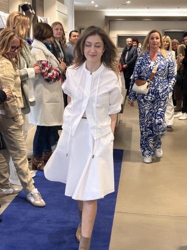 25-03-22-11-10-23-5201