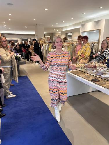 25-03-22-11-19-17-5216