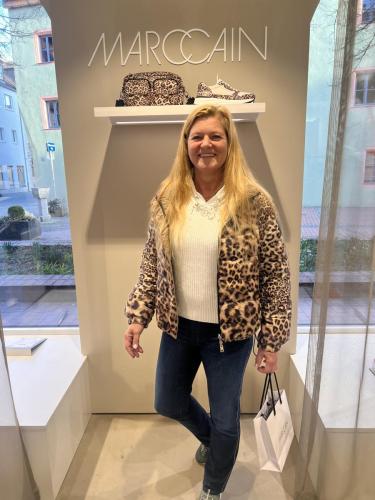 25-03-22-17-15-08-5233